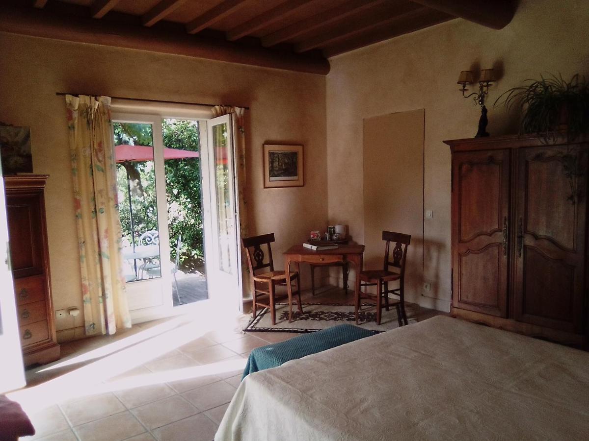 Le Domaine De Belle Bed and Breakfast LʼIsle-sur-la-Sorgue Exteriör bild